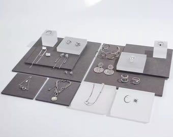 Clear Acrylic Jewelry Display Set: Retail Organizer