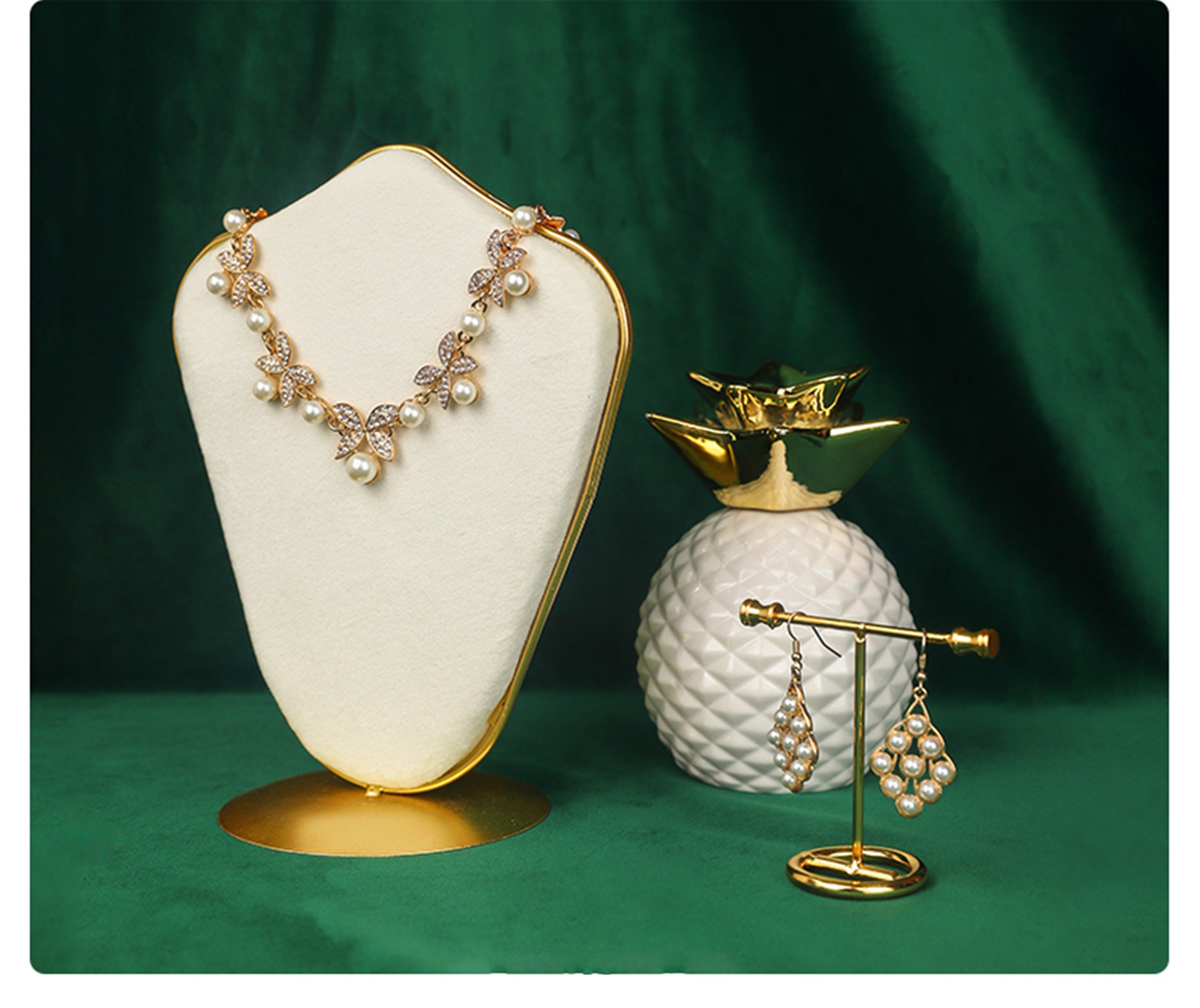 White Retro Jewelry Display Velvet Jewelry Display Ring Etsy