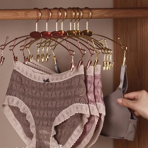 Bra Hanger, Bra Display, Underwear Display, Swimsuit Display, Lingerie Shop Display, Swimsuit Hangers, Metal Underwear/Bra Hanger with Clips