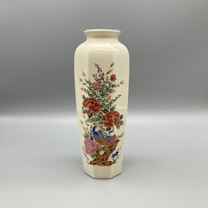Japanese Vase with Birds and Flowers Design Tall Slim Octagonal Vintage Collectable Ceramic