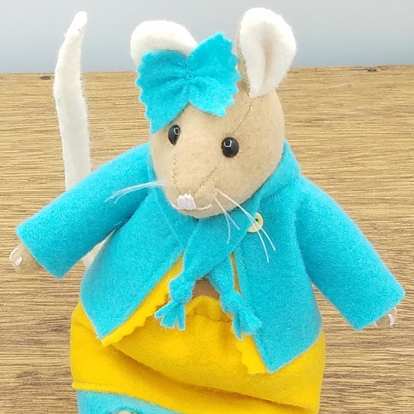 Felt small mouse, Collectable felt mouse, Nursery mouse, small felt mouse ,Woodland mouse, Bithday mouse gift, felt mouse/ Moveable limb