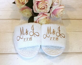 Bridesmaid Slippers/Personalised Wedding Slippers/Bridal Party Slippers/Bride Slippers/Personalised/Maid of Honour Slippers/Wedding