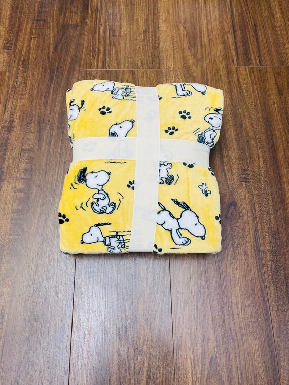Peanuts Snoopy poses and Paws Sundress Throw Etsy