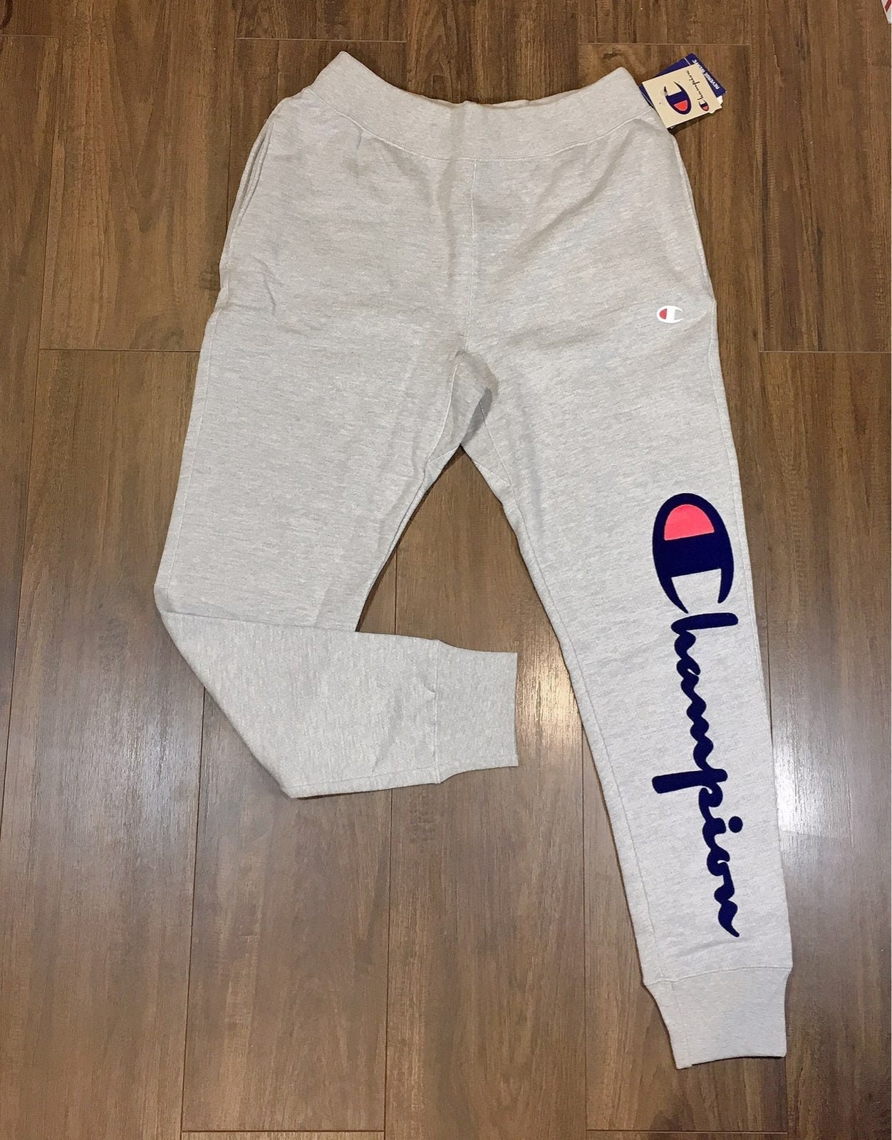 grey men's champion sweatpants