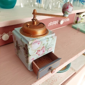 Vintage Coffee Grinder, Coffee Mill, coffee grinder