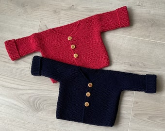 Gilet bébé en pure laine (100% merinos), brassière bébé, cardigan bébé laine, tricoté à la main