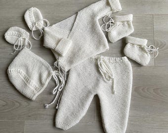 Newborn baby outfit, newborn outfit, cardigan, pants, booties, hat, baby mittens, pure wool (100% Merino), hand-knitted