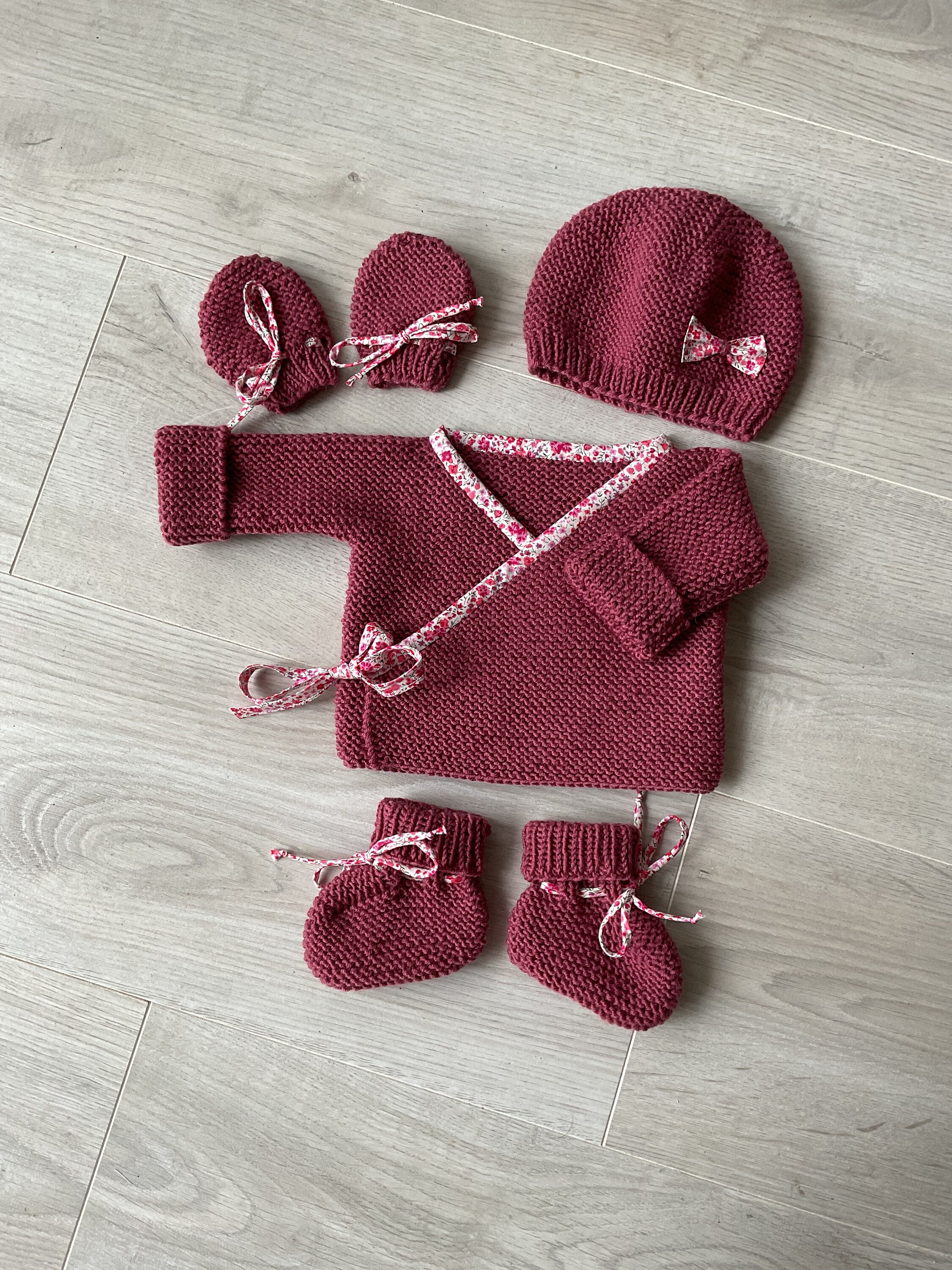 Lot affaires bébé naissance laine tricoté main - Dodie - Naissance - 0 mois