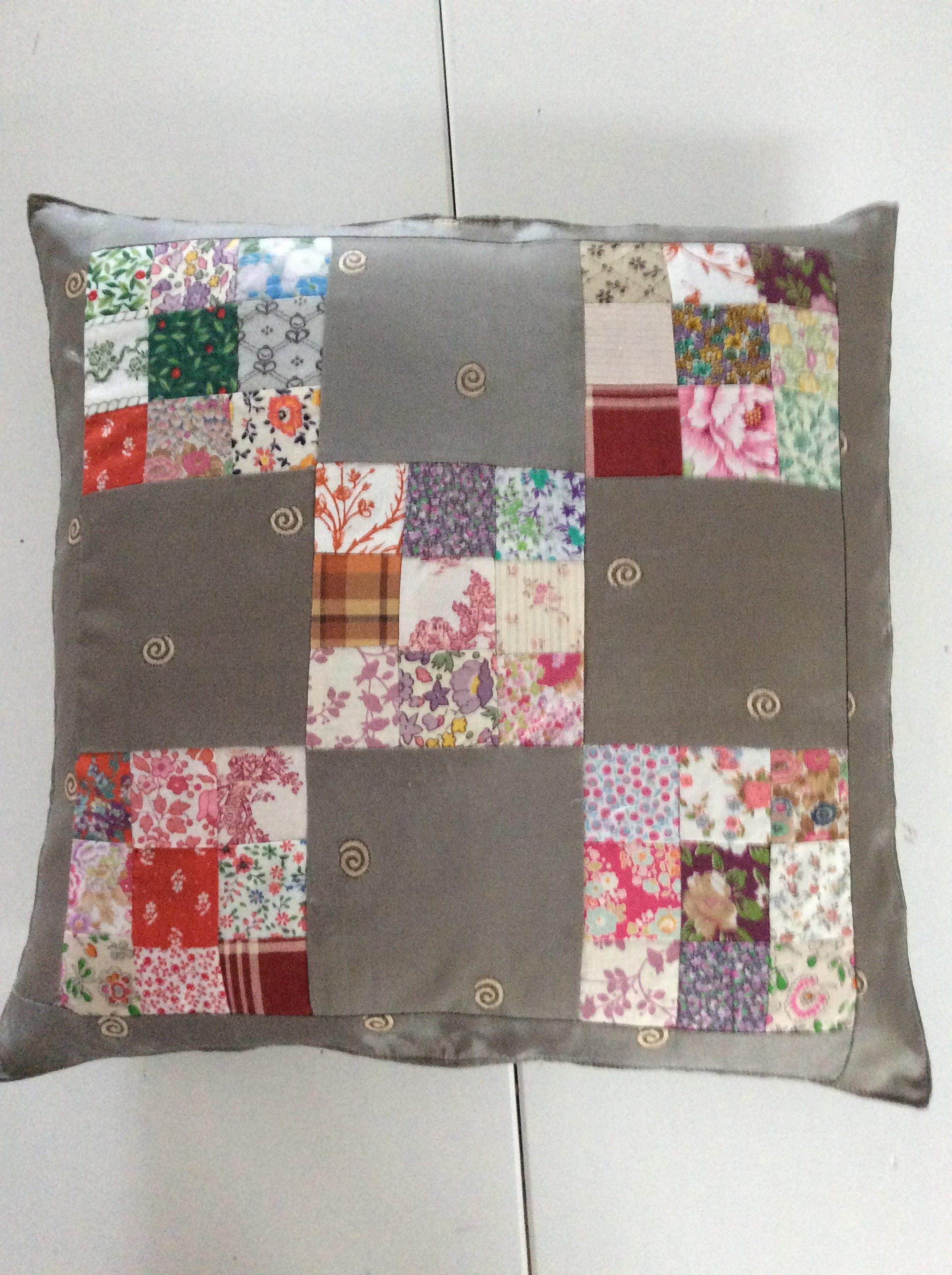 Coussin, Housse de Coussin, Patchwork, Soie, Coussin en Patchwork et Soie