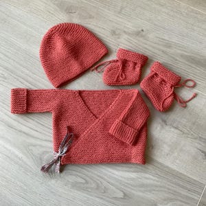 Baby set, newborn baby outfit, pure wool (100% Merino), hand knitted, baby vest/hat/booties, baby outfit, liberty
