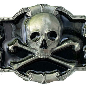 Skull & Crossbones Belt Buckle with Presentation Box image 1