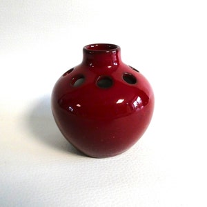 Ceramic flower pick signed Gaumont Potier Flayosc Var