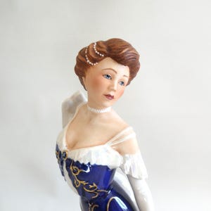 Franklin Mint 1987 Fine Porcelain Figurine