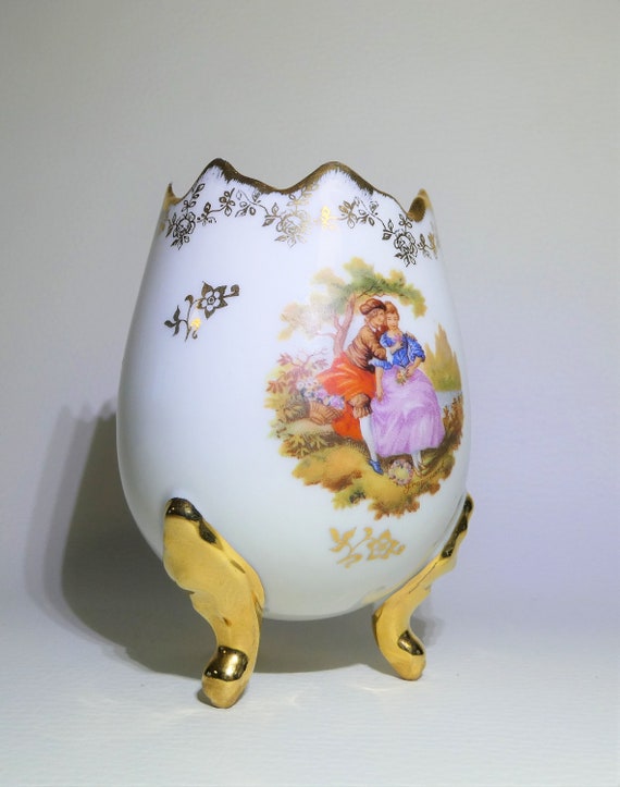 Old Porcelain Egg of Limoge France Empty pocket or … Gem
