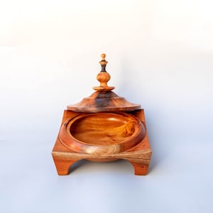Handgefertigte Quadratische Box aus Honduras Mahagoni - Eleganter Schmuckhalter - Handwerker Holzbehälter Erbstück Qualität Andenken Einzigartige Geschenkidee 1755