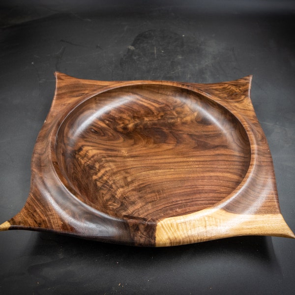 Legno unico trasformato a mano, piatto ciotola in legno di noce in legno intagliato 1788