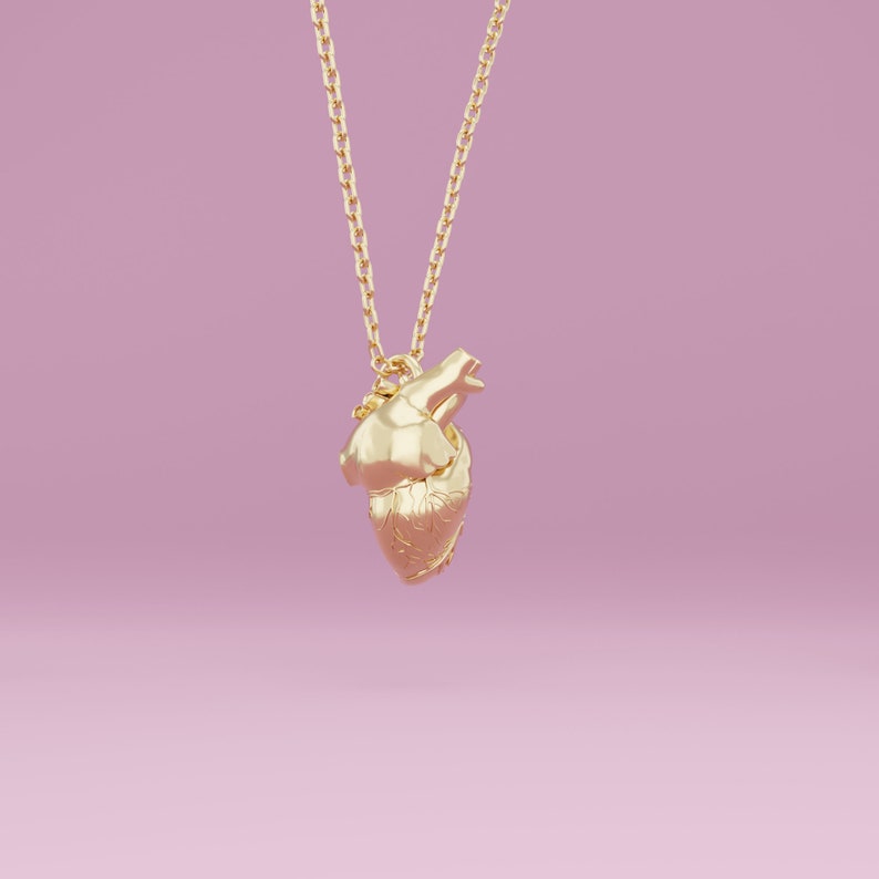 Real heart necklace in gold