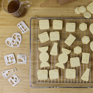 Chemistry Cookie Cutter Set