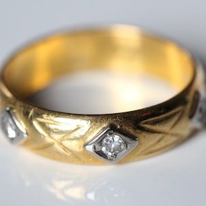 23k Solid Gold Antique Victorian Trilogy Diamond Ring-R1186