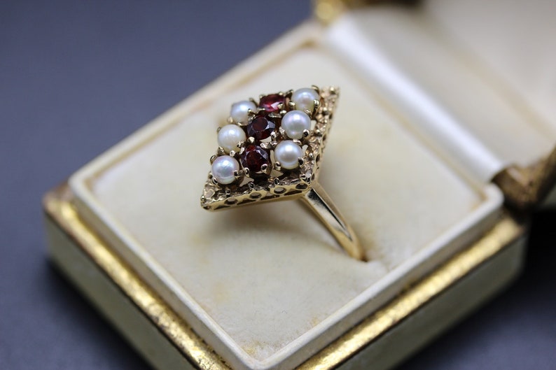 1900 Cocktail Ring Antique 10k Gold Ring R0304 Victorian Ring Fine Jewelry Size 6 14 Vintage Ring Garnet /& Seed Pearl Vintage Ring