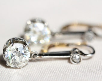 Pendientes colgantes de oro de 18 quilates y platino con diamantes de talla europea antigua de 2,7 ct de estilo eduardo