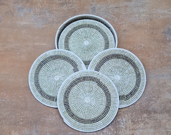 10"  (25.4cm width) Rwanda sweetgrass set of 6 placemats