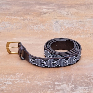 40 &quot;-44&quot; Massai Perlengürtel, Ledergürtel, Unisex Gürtel