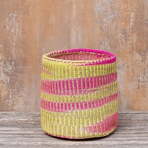 JESHI: 10"W x 10"H Multicolour checkered  sisal basket