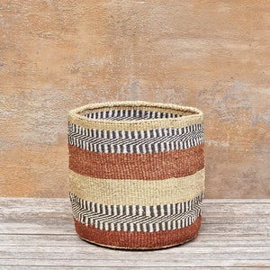 KAMILI: 10&quot;W x 10&quot;H Earthy patterned sisal basket /Storage basket/Planter basket