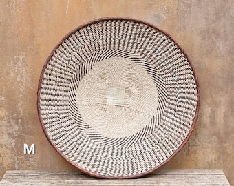 18インチ～19インチ（45.7cm～48.2cm）トンガバスケット／イリンガ