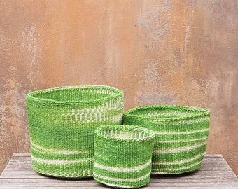 PIA: Green and white wavy sisal baskets