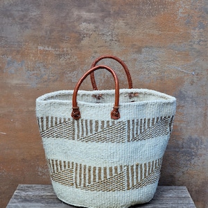 MAU: 14&quot;W x 14&quot;H Off-White and jute patterned basket sisal basket bag /Storage basket /Planter basket/Laundry basket