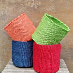 MCHANA: 10"W x 10"W  Colour block sisal basket