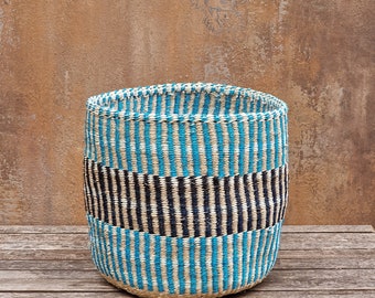 BAKI: 10"W x 10" H  Multicolour patterned sisal basket