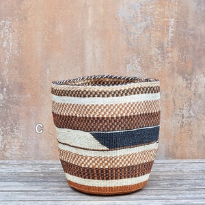 TAMADUNI: 9W x 9H Geometric fine weave sisal basket image 4