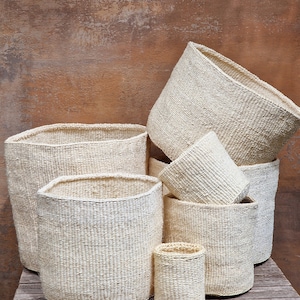 NYEUPE: Natural/off white/cream handmade sisal baskets /Storage basket /Planter basket