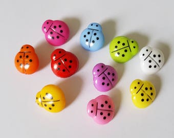 14mm acrylic ladybird buttons