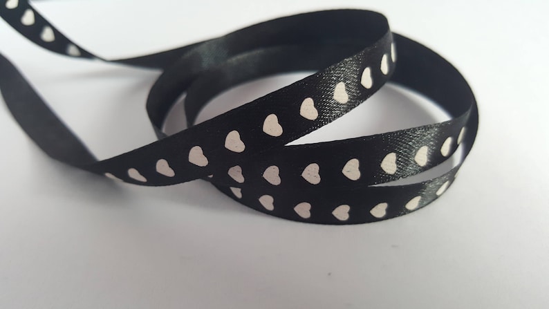 10mm heart satin ribbon