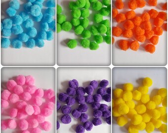 30 x 20mm Wool Craft Pompoms | Soft Round Pom Poms for DIY Crafts, Decorations & Handmade Projects