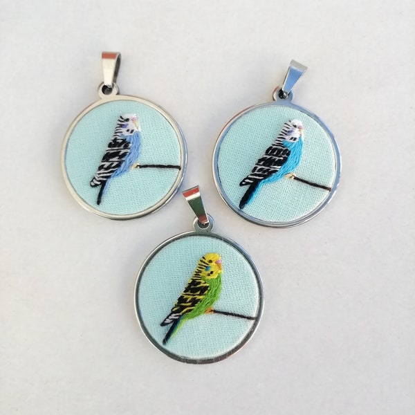 Collier perruche, pendentif perruche, bijoux perruche, collier oiseau personnalisé, portrait personnalisé de décès d'un animal de compagnie, cadeau de Noël pour maman oiseau
