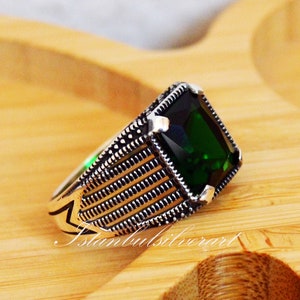 Mens Handmade Ring, Turkish Handmade Silver Men Ring, Ottoman Mens Ring, Emerald Ring, Cubic zircon, Gift for Him, 925k Sterling Silver Ring