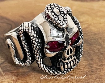 Bague tête de mort en argent sterling faite main : bague serpent aux yeux de rubis