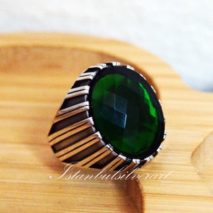 Mens Handmade Ring, Turkish Handmade Silver Men Ring, Ottoman Mens Ring, Emerald Ring, Cubic zircon, Gift for Him, 925k Sterling Silver Ring