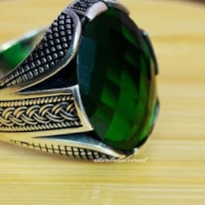 Handgemaakte herenring, Turkse handgemaakte zilveren herenring, Ottomaanse herenring, smaragdgroene ring, kubieke zirkoon, cadeau voor hem, 925k sterlingzilveren ring