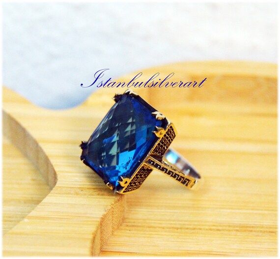 Stone ladies ring online
