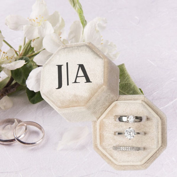 Custom Wedding Ring Box/Ring Bearer Ring Holder/Wedding Photo Props/Keepsake Engagement Ring Box 3 Slots/Wedding Ring Box For Ceremony