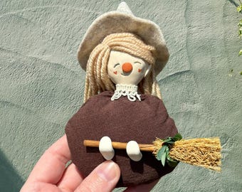 Yvette - Bruja de la cabaña, bruja de la cocina, bolsa de amuletos