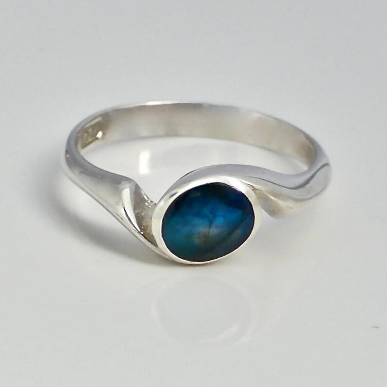 Labradorite Ring Sterling Silver Swirl Design Handmade