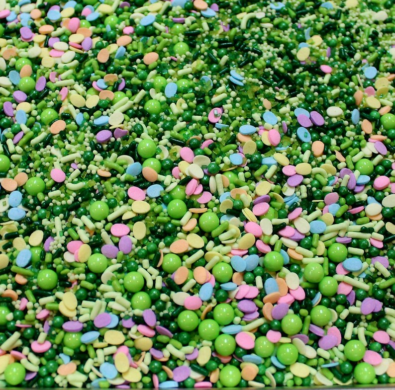 Egg Hunt edible sprinkles 4oz