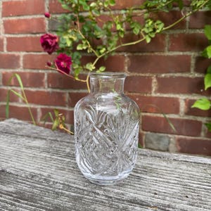 Crystal Night Carafe Decanter – 16 oz | Elegant Bedside Carafe or Vase